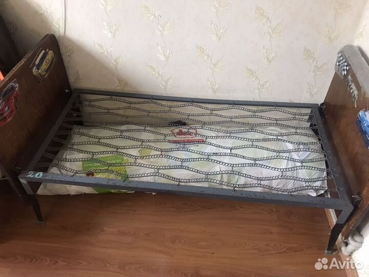 Кровать с матрасом 135/65