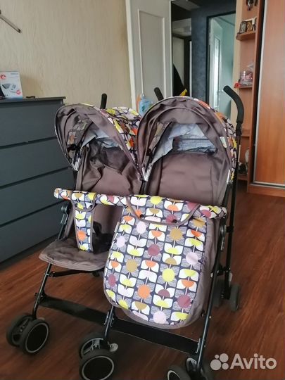 Прогулочная коляска для двойни или погодок