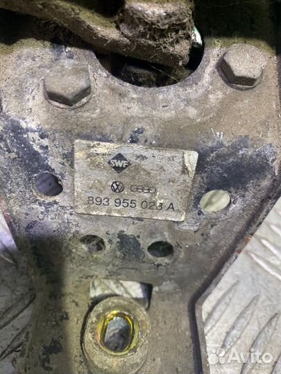 Трапеция дворников в сборе Audi 80 D2