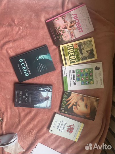 Продам книги