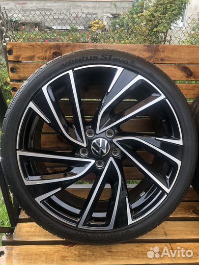 Колёса наWVGolf 8R R19 оригинал новые