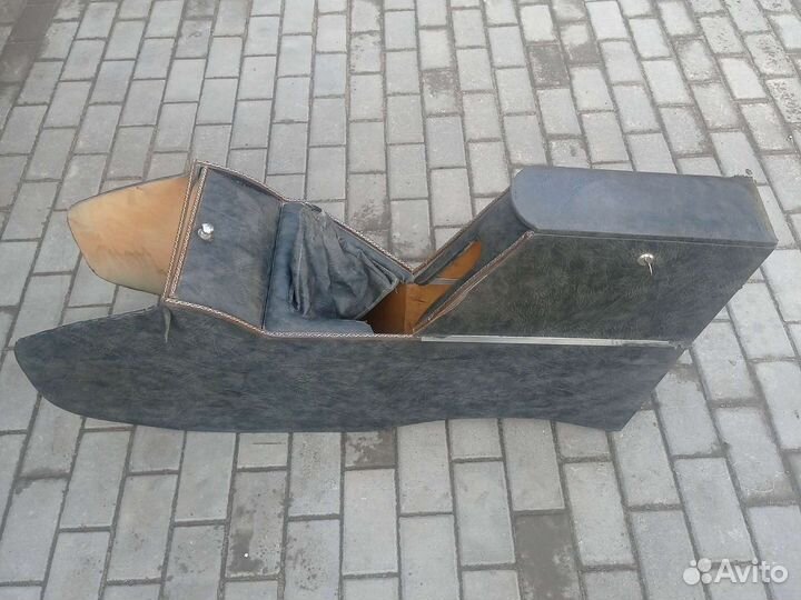 Подлокотник