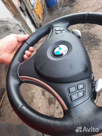 Спорт руль с лепестками бмв 3 Е90 Е91 Е92 Е93