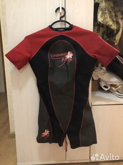 Гидрокостюм женский не использовался