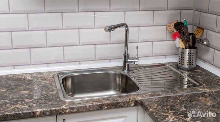 Кухня с техникой