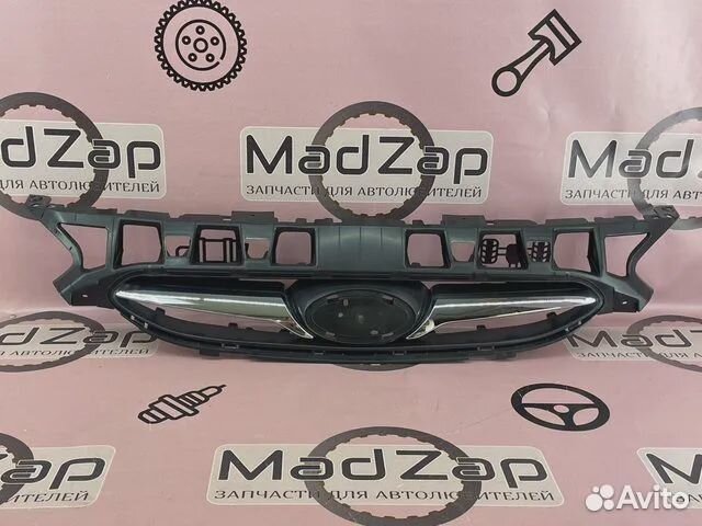 Решетка радиатора Hyundai Solaris 2010-2014