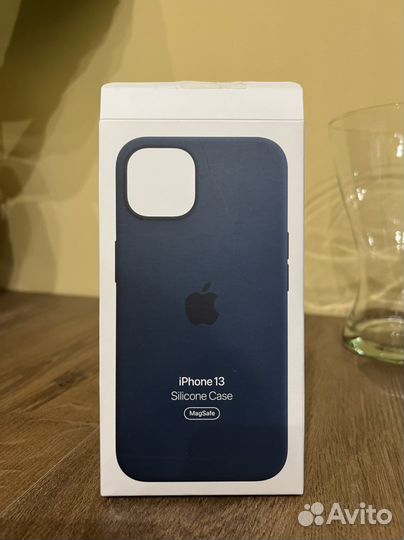 Apple Чехол для iPhone 13 Silicone Case MagSafe