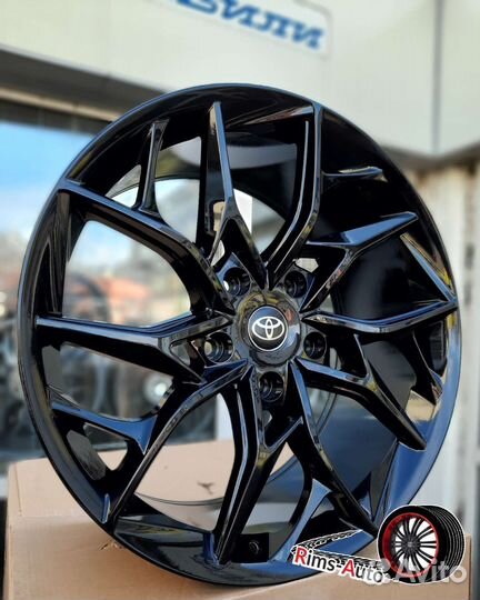 Диски Toyota, Lexus R22 5x150 черный глянец