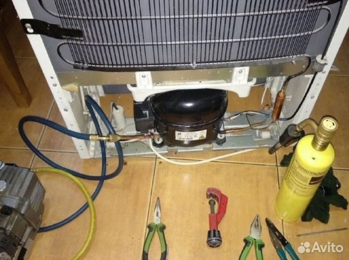 Ремонт холодильников