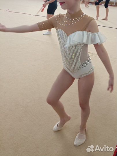 Купальник для художественной гимнастики