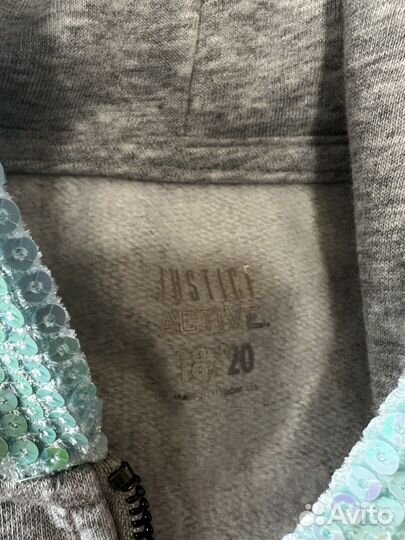 Костюм спортивный