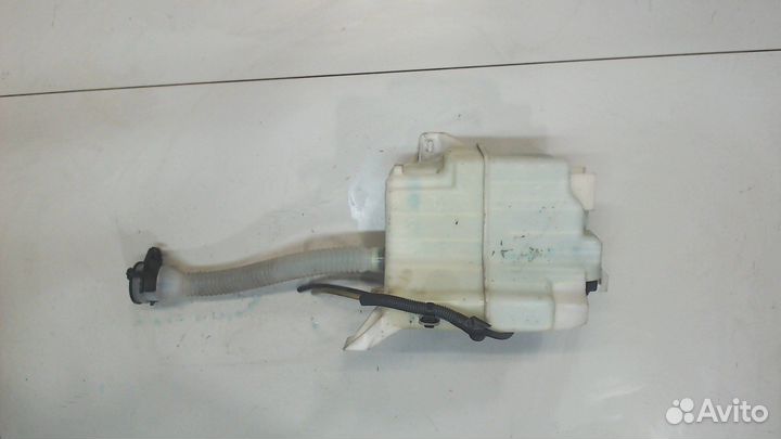 Бачок омывателя Toyota Highlander 2, 2013