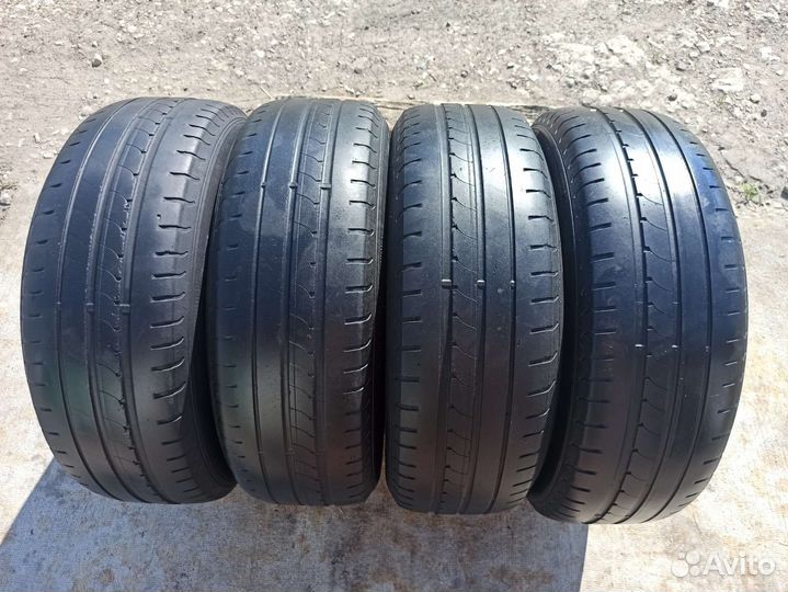 Goodyear EfficientGrip 195/60 R16