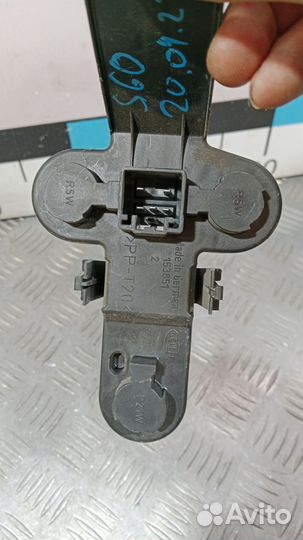 Б/У Плата заднего фонаря верхний Volvo S60#001