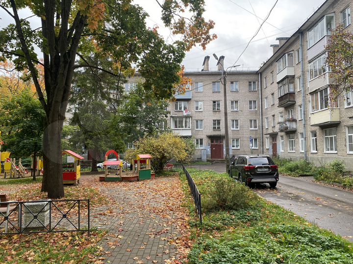 3-к. квартира, 88 м², 1/4 эт.