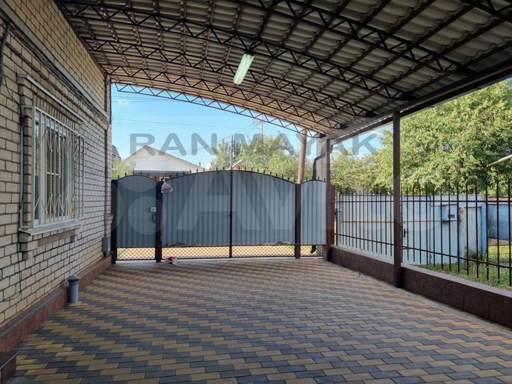 Дом 145 м² на участке 3 сот.