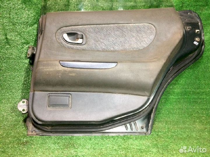 Дверь задняя правая Mitsubishi Emeraude E52A Серая