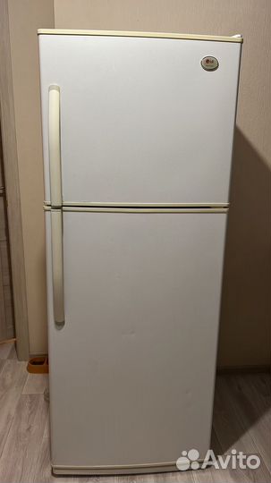 Холодильник бу lg