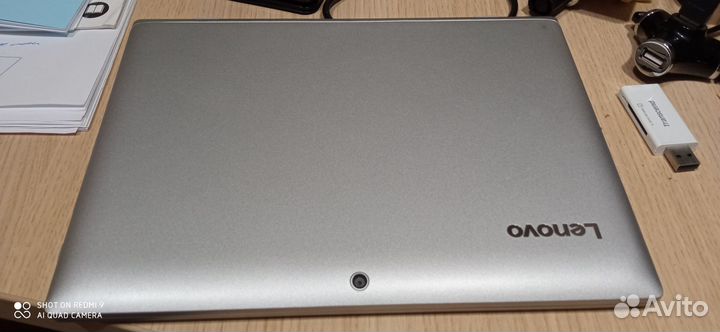 Компактный ноутбук-планшет Lenovo Miix 320-10 ICR