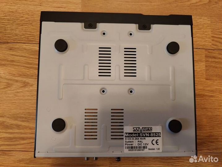 IP видеорегистраторе (9 каналов) и 6 IP камер