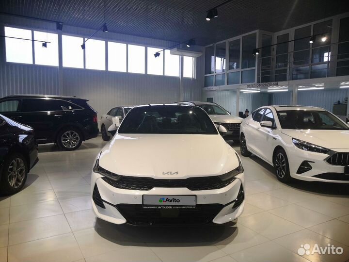 Kia K5 2.5 AT, 2023
