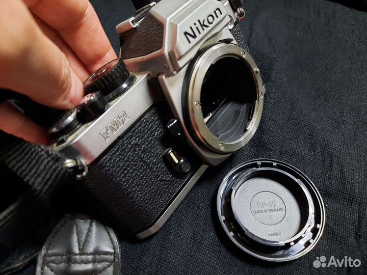 Зеркальный фотоаппарат Nikon FM2