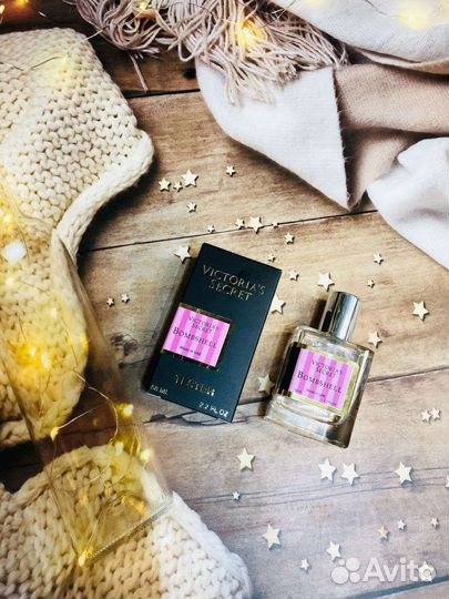 Victoria secret bombshell