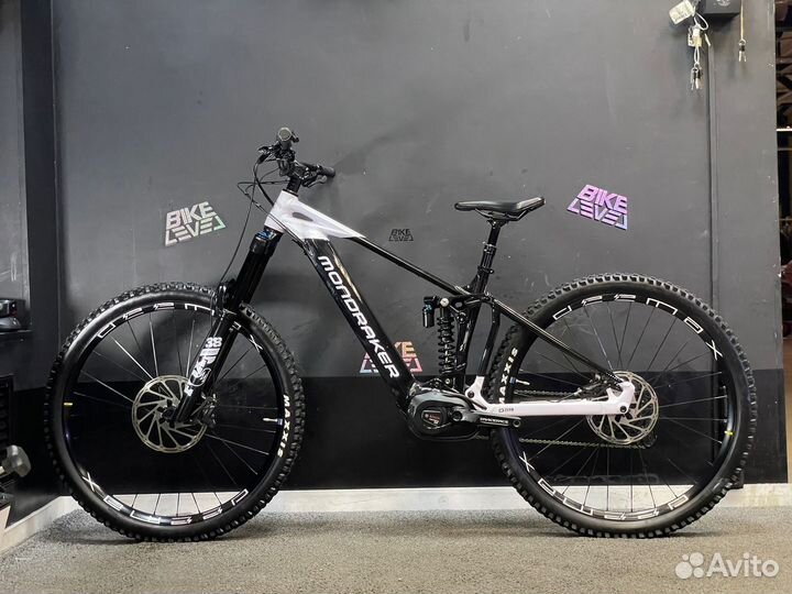 2022г Enduro mondraker level R 750W /Smart system