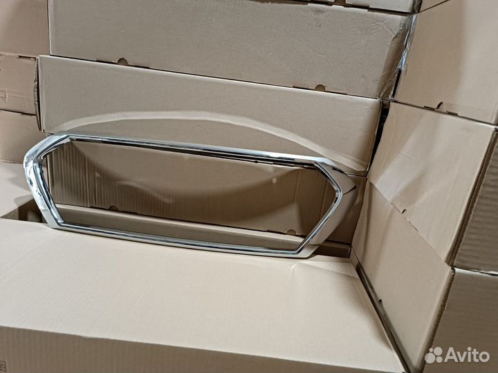 Молдинг решётки датцун он до, ми до