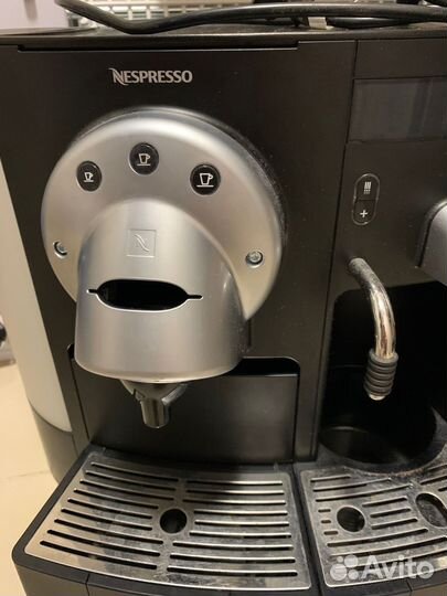 Кофемашина Nespresso Professional Gemini cs223