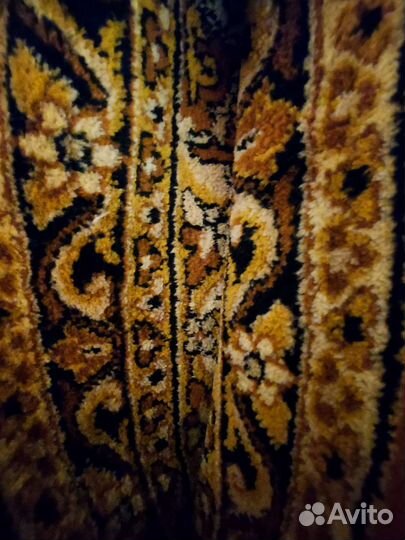 Ковер шерстяной