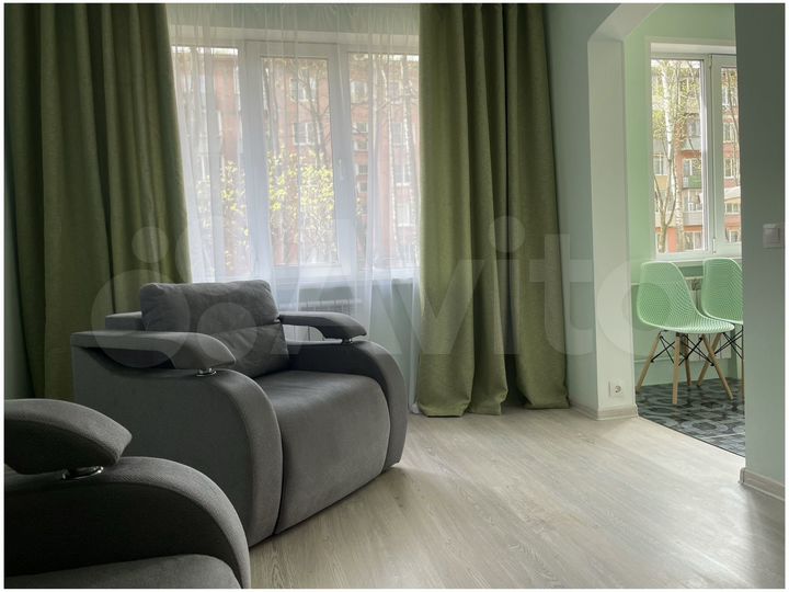 2-к. квартира, 40 м², 1/5 эт.