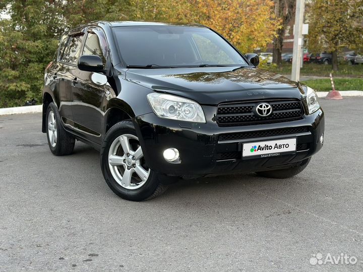 Toyota RAV4 2.0 AT, 2008, 207 000 км