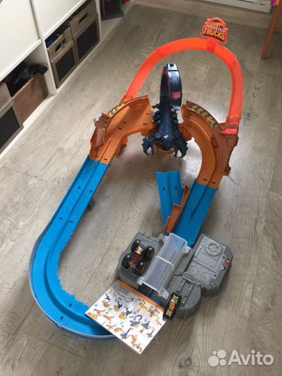 Трек хотвилс скорпион