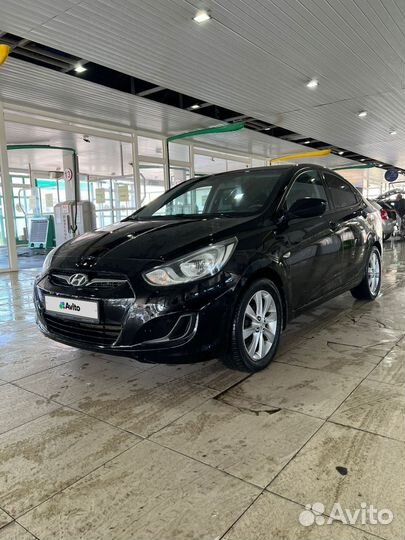 Hyundai Solaris 1.4 AT, 2014, 136 000 км