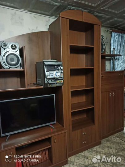 Стенка в гостиную бу