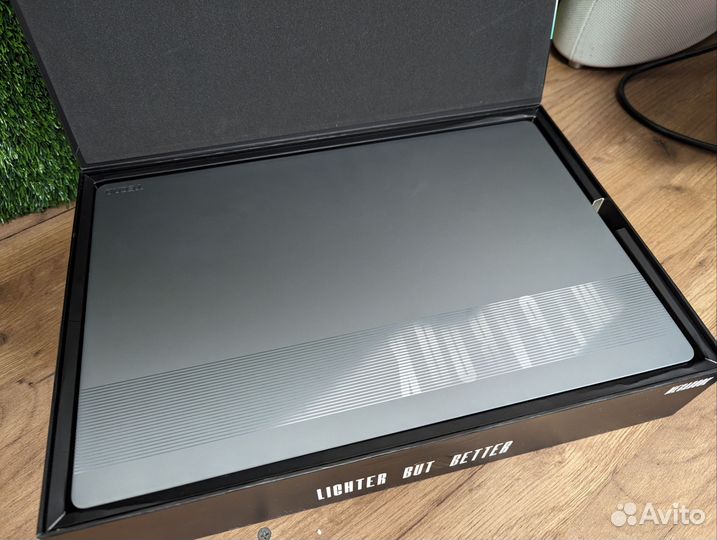 Ноутбук Tecno Megabook T1