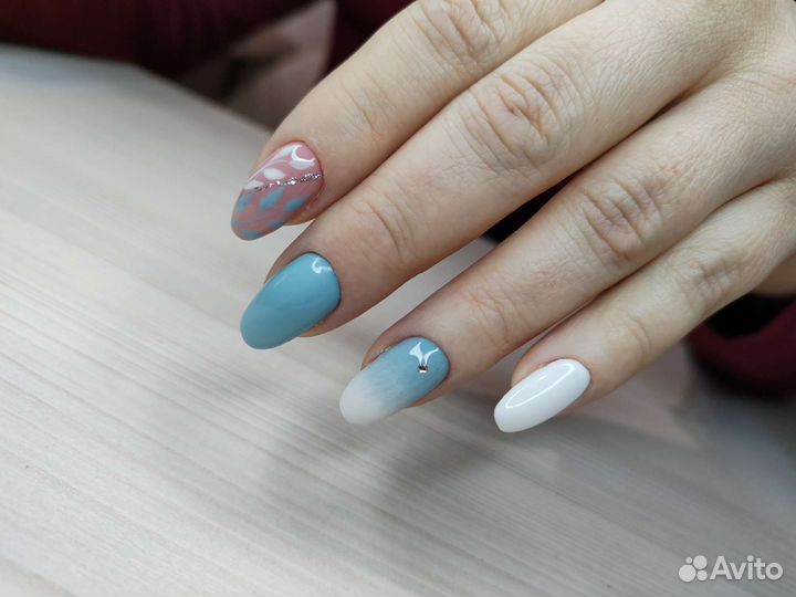 Маникюр, гель лак. Педикюр