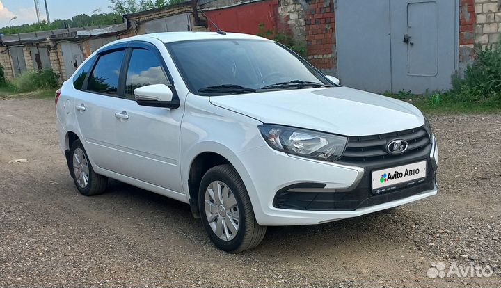 LADA Granta 1.6 МТ, 2022, 17 900 км