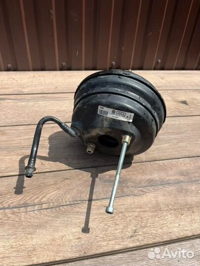 Вакуумный усилитель тормозов Volkswagen Passat B5