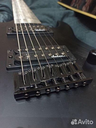 7 струнная электрогитара Jackson JS 22-7