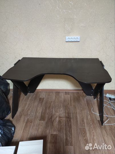 Компьютерный стол бу