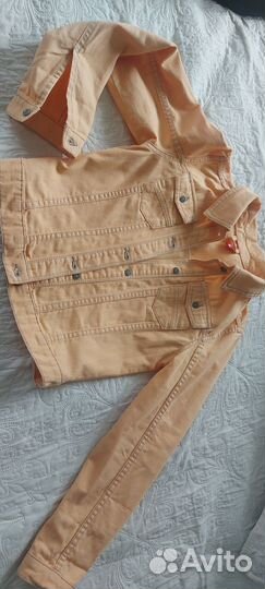 Вещи на девочку(куртка,платье)