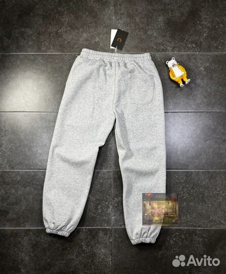 Спортивные штаны Fred Perry