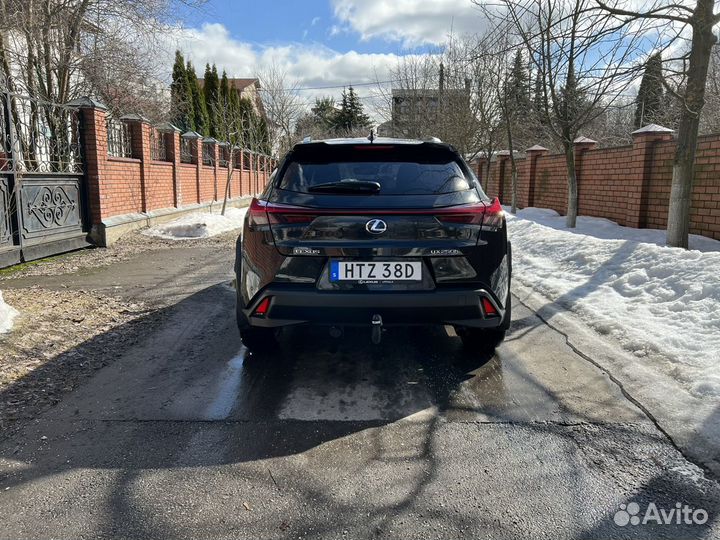 Lexus UX 2.0 CVT, 2020, 86 780 км