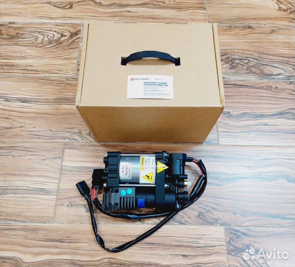 Компрессор Porsche Macan 95B new