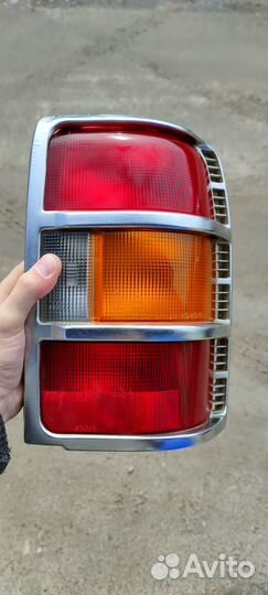 Mb 831090 фара задняя правая mitsubishi pajero 2