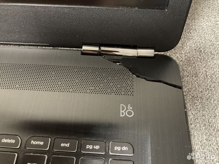 HP Pavilion 17-ab313ur