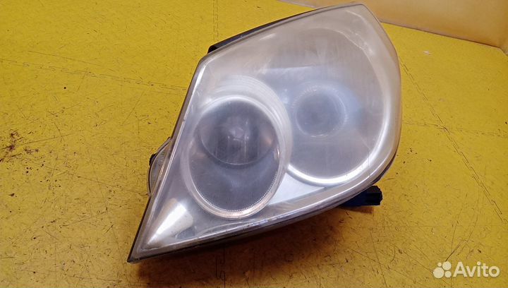 Фара левая MK