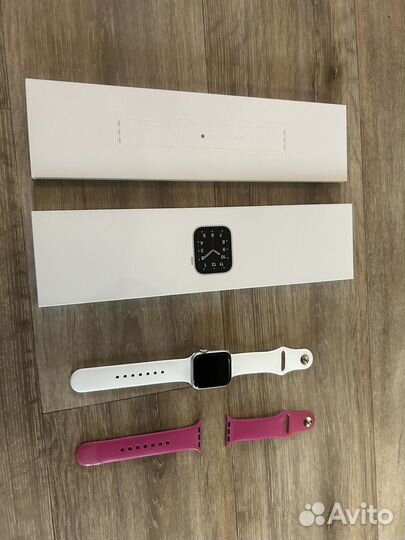 Часы apple watch se 40 mm 2020